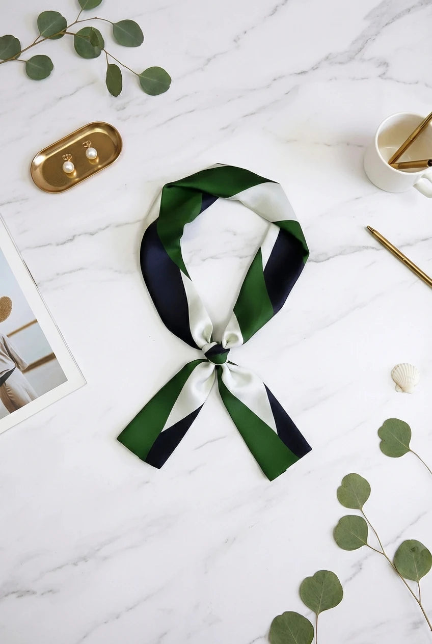 Dubbelzijdig sjaaltje met zijde-effect