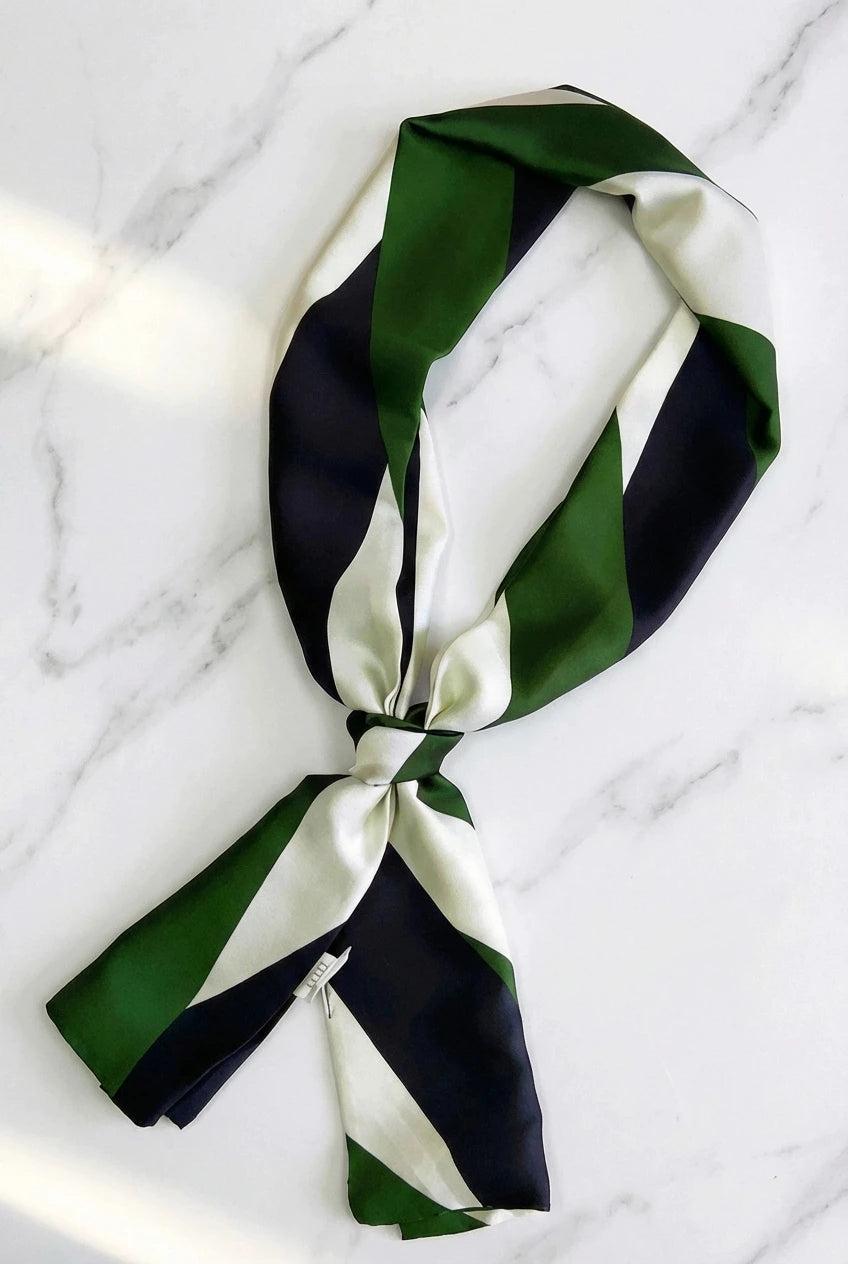 Dubbelzijdig sjaaltje met zijde-effect