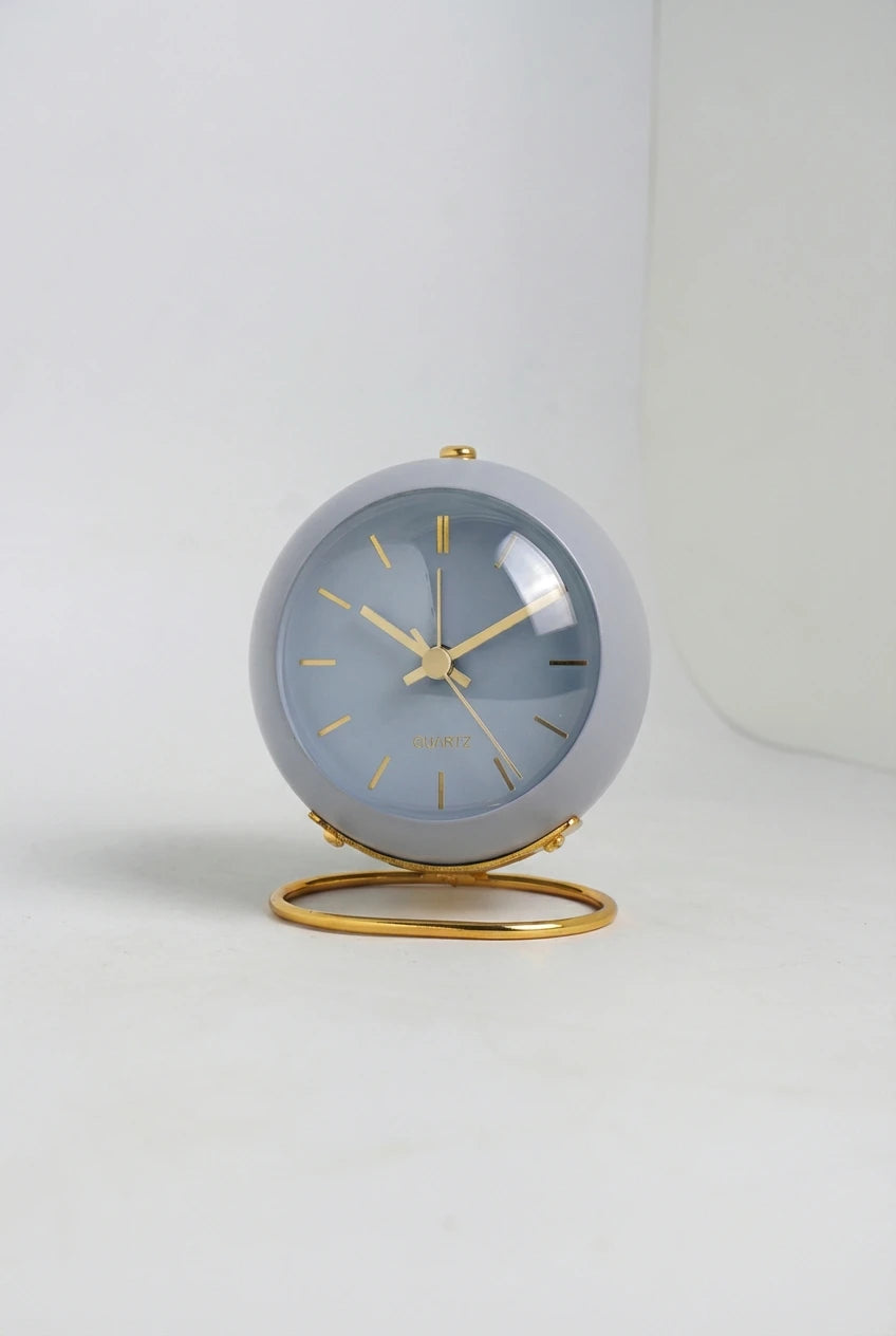 Minimalistisch Klokje met Licht - Scandinavisch design